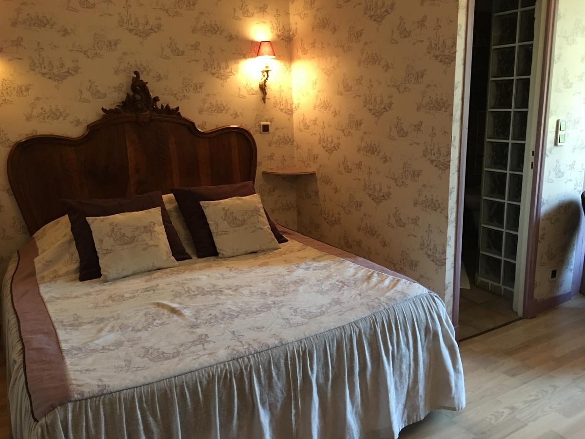 Bed & Breakfast Le Mogador Chateau Du Martinet 3*