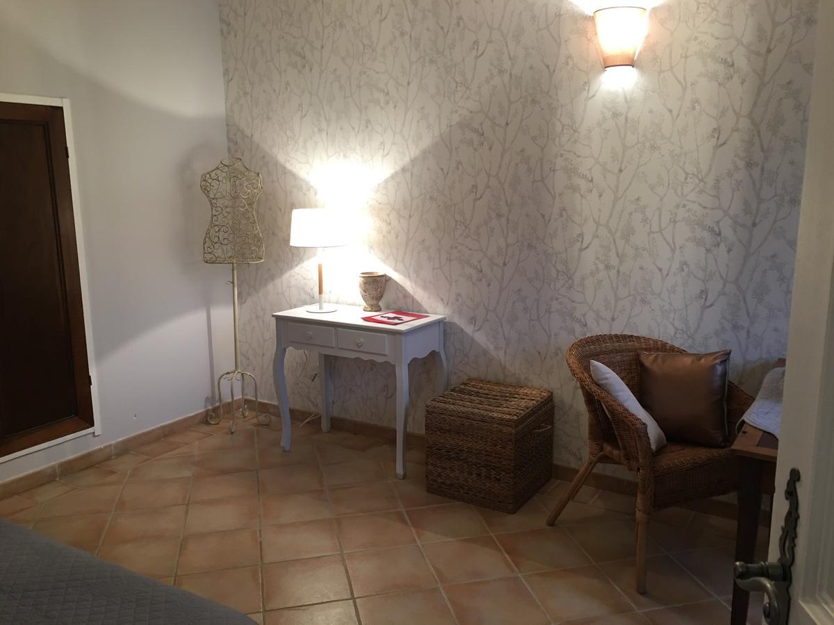 Bed & Breakfast Le Mogador Chateau Du Martinet 3*